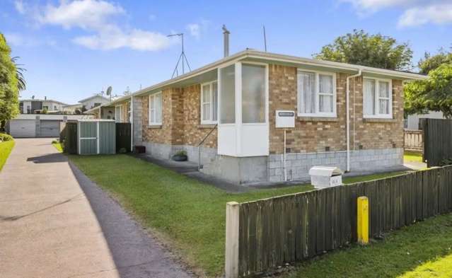 2 Bedroom Unit with Garage