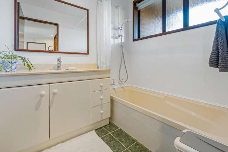 7 Emlen Place Mosgiel_17