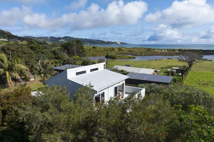 16 Tui St Ahipara_1