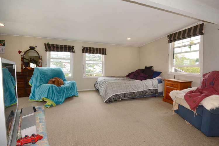 10 Barnes Drive Caversham_18