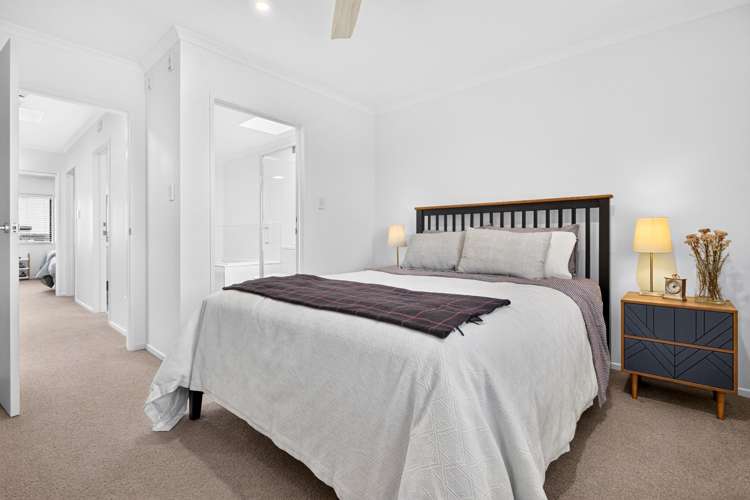 2 Torea Tai Road Hobsonville_15