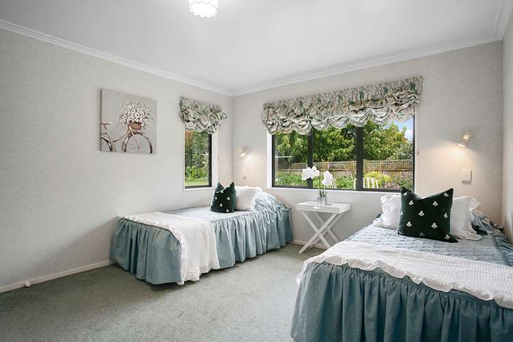 20 Cowley Drive Leamington_17