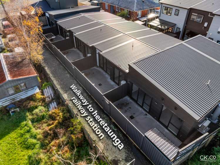 22A Palmer Crescent Silverstream_16