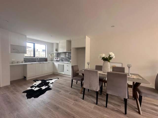 2/30 Tawa Crescent Manurewa_4