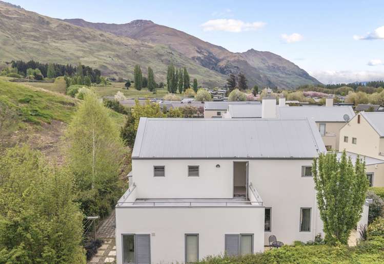 13 Meadowbrook Place Wanaka_16