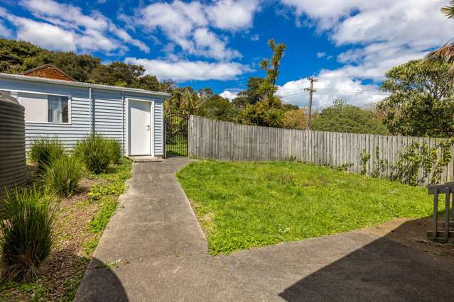 1 Crescent Road East Ostend_2