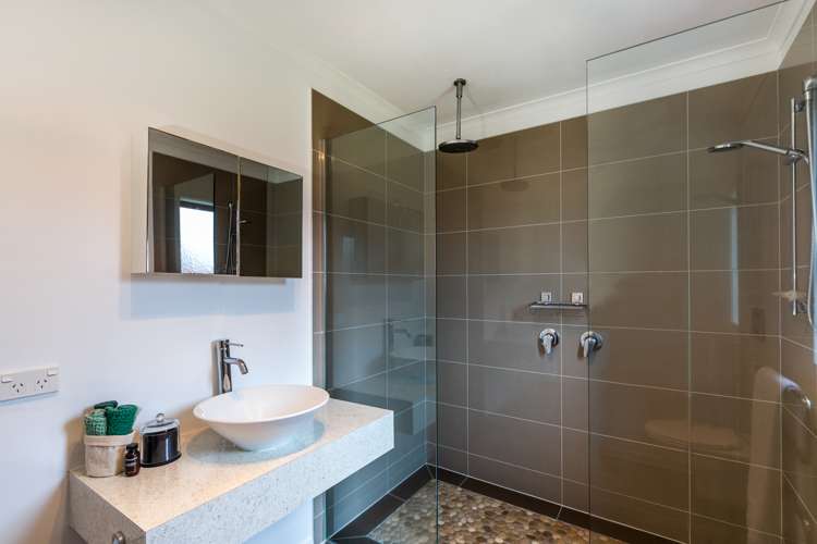 13 Facilita Avenue Wharewaka_15