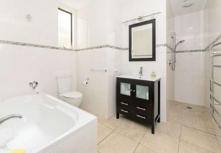 453 Glenbrook Beach Road Glenbrook_15