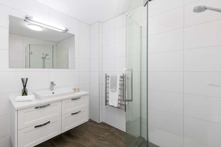 172 Landmark Terrace Orewa_14