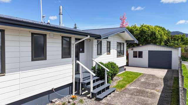 36 Neri Crescent Pomare_2