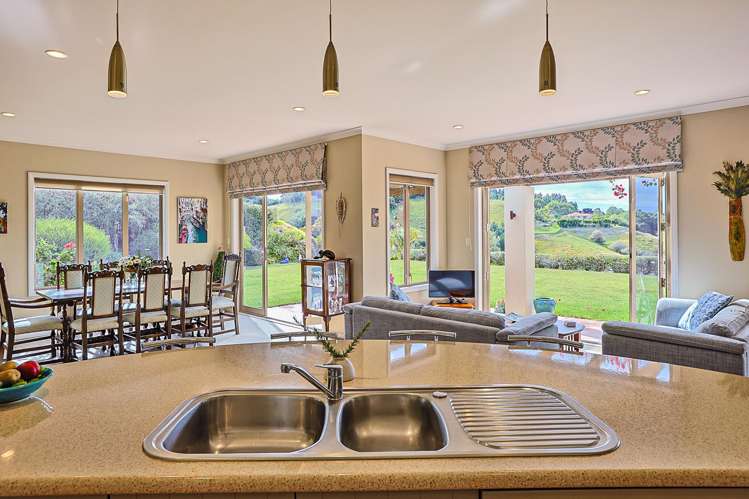 122 Kent Terrace Taradale_6