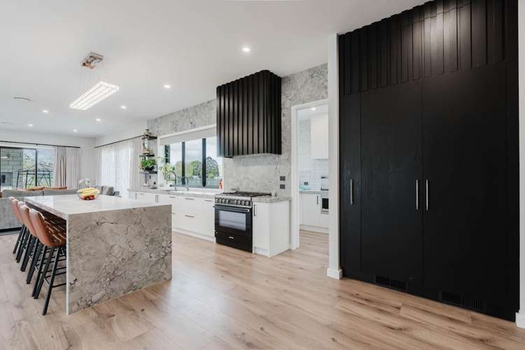275 Racecourse Road Cambridge_6