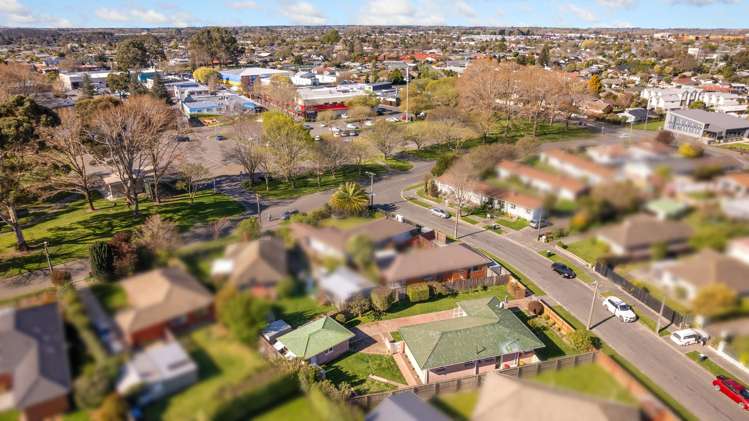 47 Newmark Street Bishopdale_21