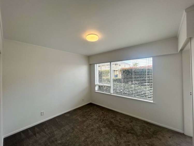 1/21 Queens Parade Devonport_10