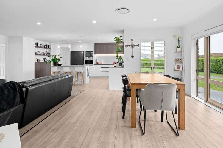 47 The Esplanade Huntington_6