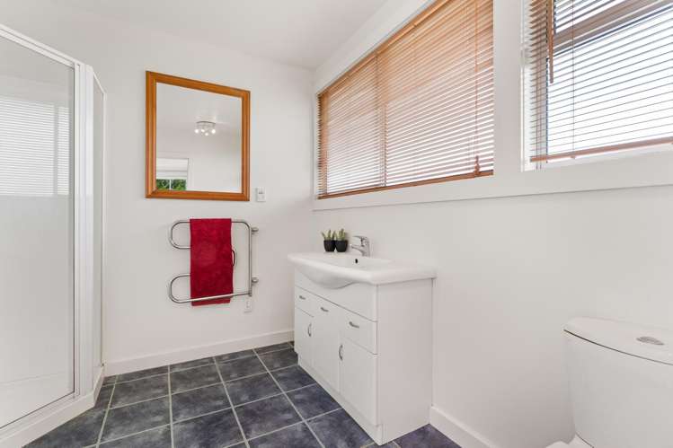 178 Waikawa Beach Road Manakau_12