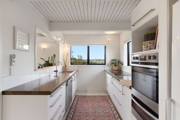 20 Heron Avenue Matua_5