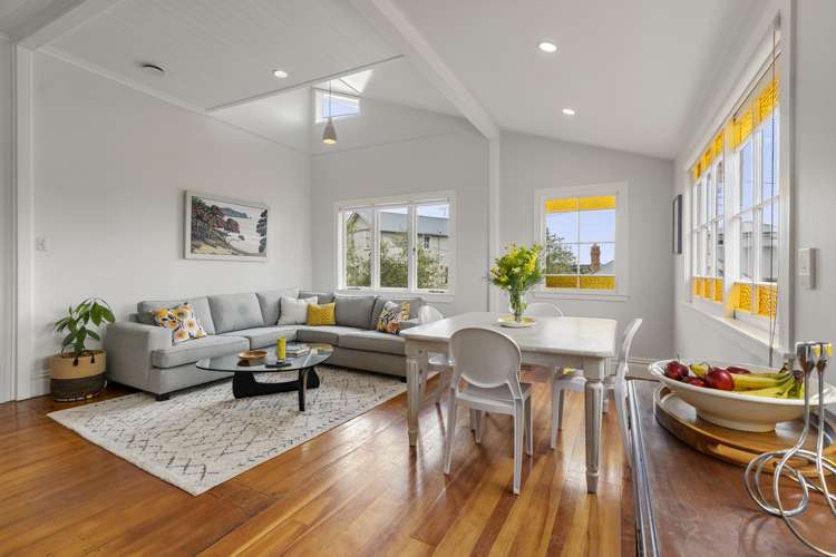 42 William Bond Street Stanley Point_6