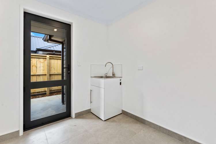 16 Patty Lane Patumahoe_21