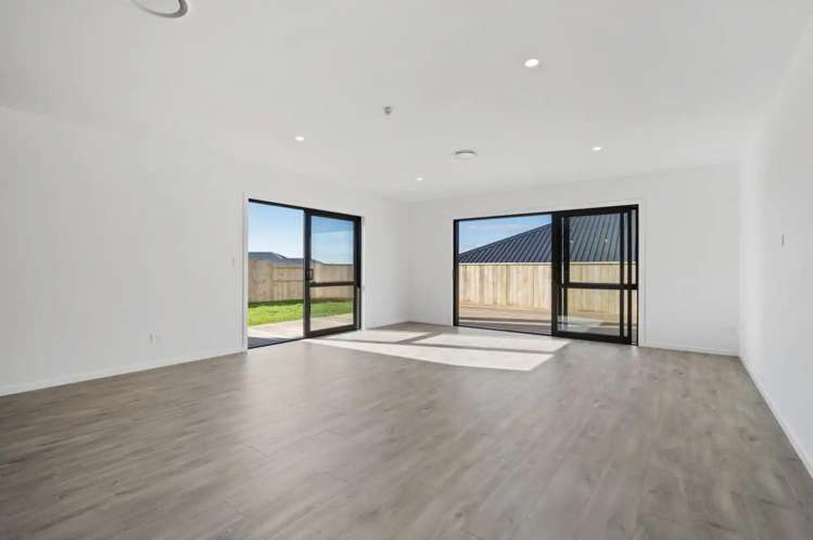 6 Snapper Crescent 1119_11