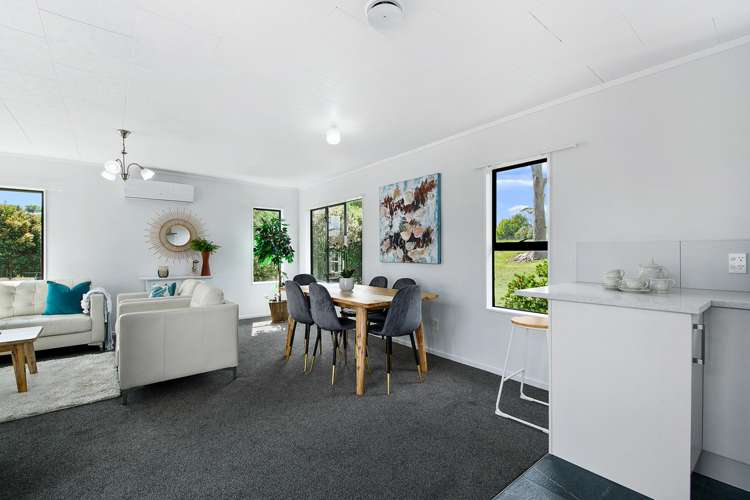 39 Meadowvale Rise Titirangi_6