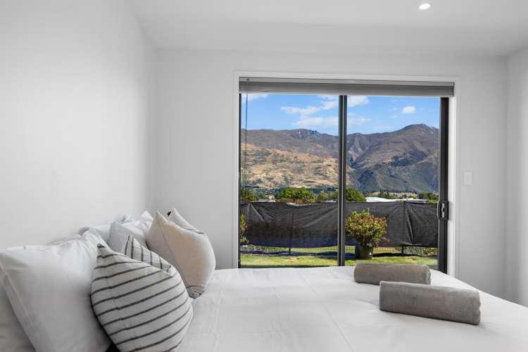 50 Kings Drive Wanaka_18