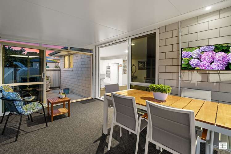 170 Ballintoy Park Drive Welcome Bay_14