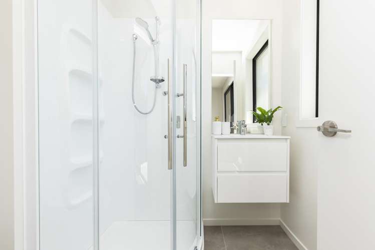 2 Cutts Road Russley_15