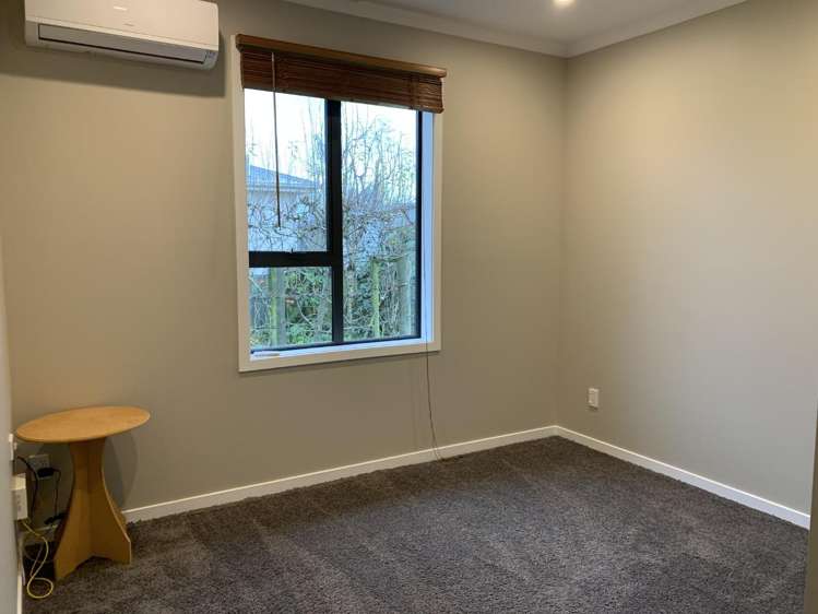 47 Antrim Street Windsor_11