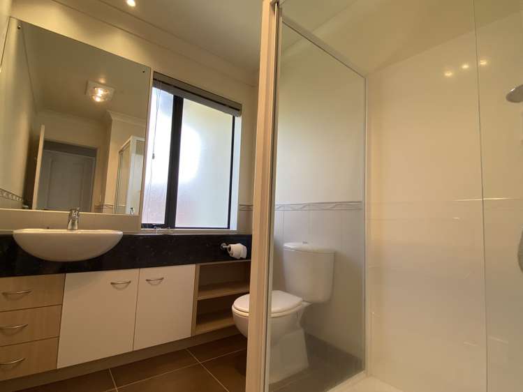 41 Coachman Drive Flat Bush_14