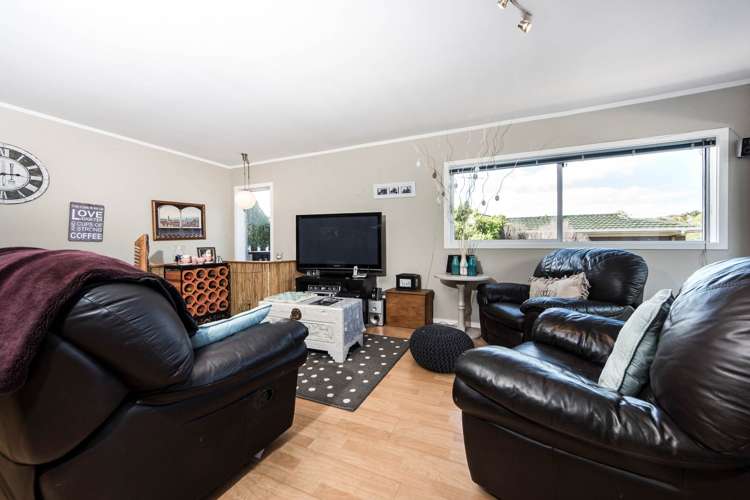 21 Anna Watson Road Half Moon Bay_2