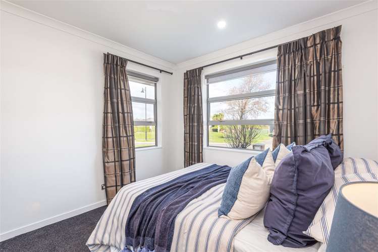 51 Mariposa Crescent Aidanfield_16