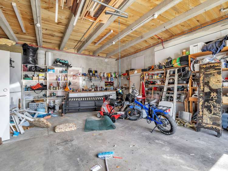 2/8 Homersham Place Burnside_7