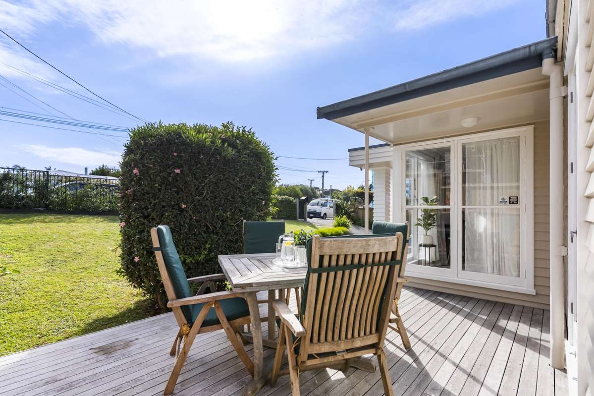 24 Weybridge Crescent_5