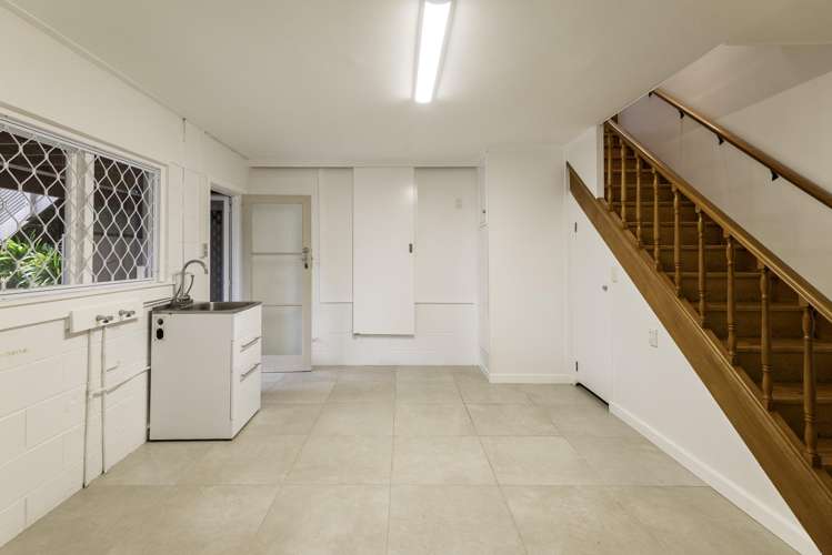 3 Jeff Place Howick_25