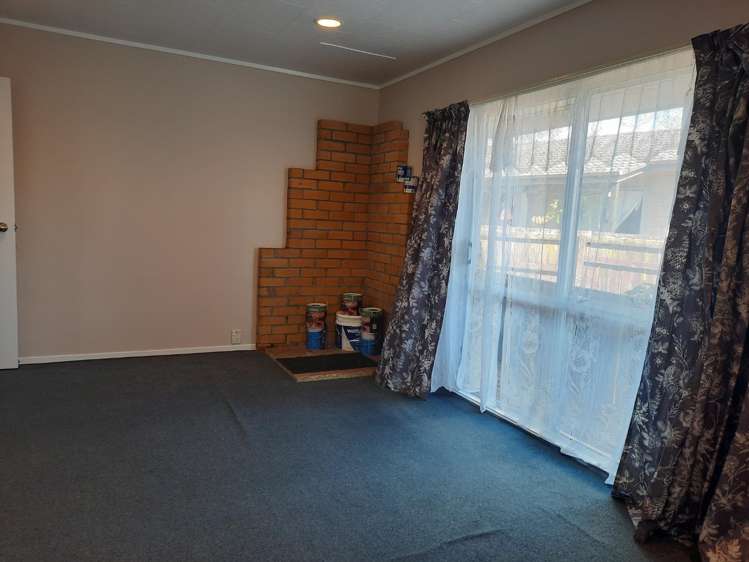 62 Burundi Avenue Clendon Park_5
