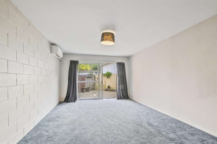 2/17 Percy Street Phillipstown_4
