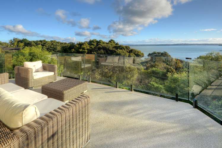 10 Poaka Place Beach Haven_2