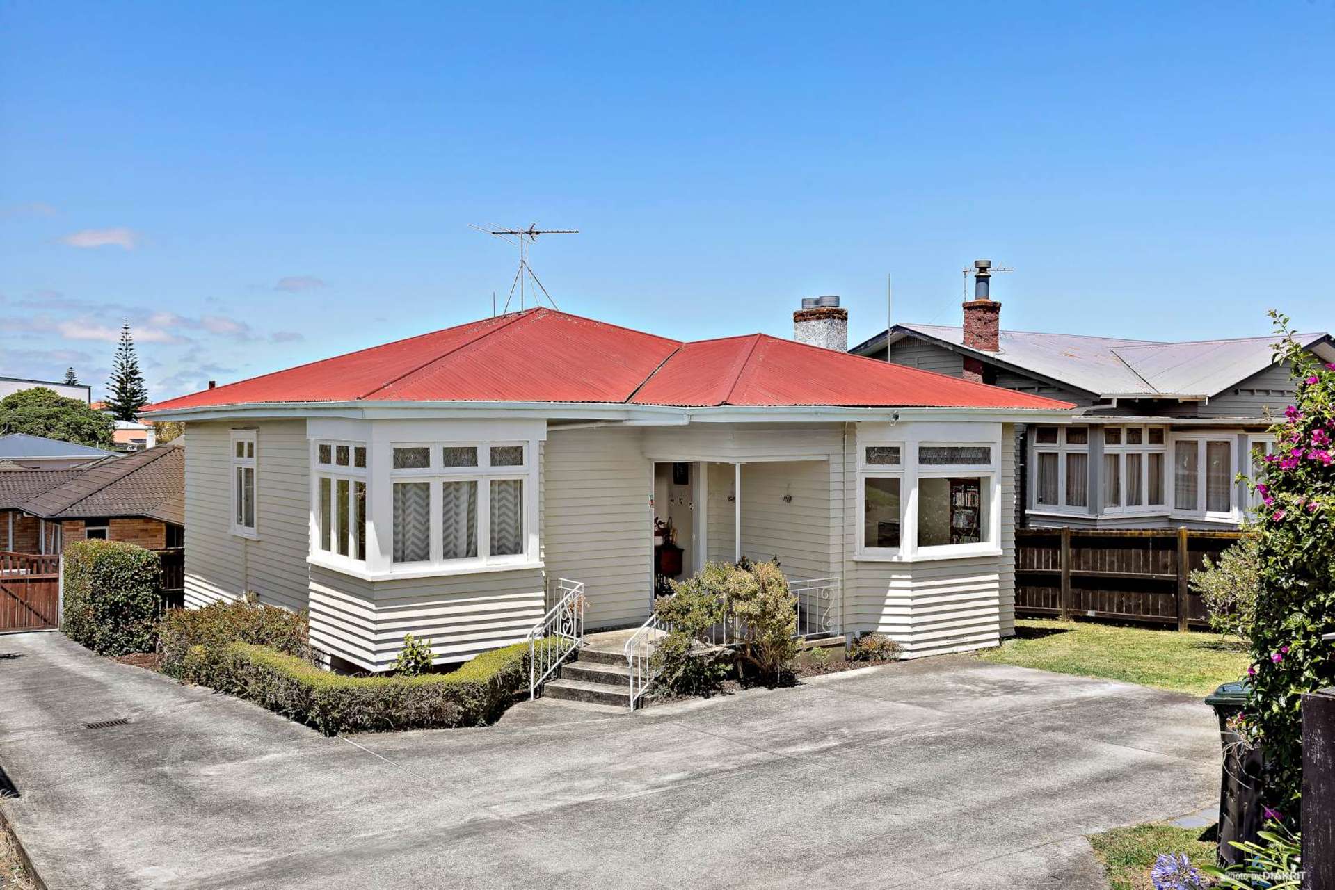 8a May Road Mount Roskill_0