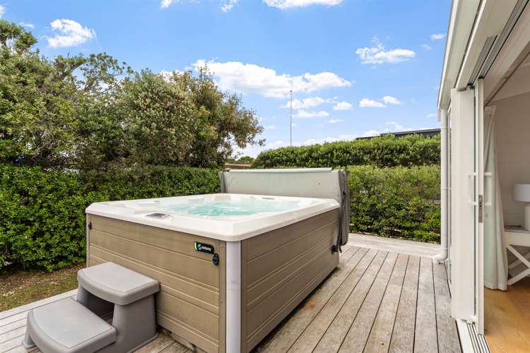 25 Esme Grove Omaha_10