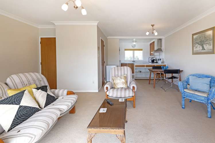 2/1 Picton Street Howick_6