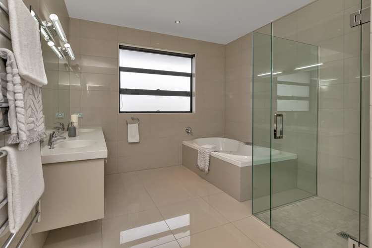 12 Rauiri Drive One Tree Point_33