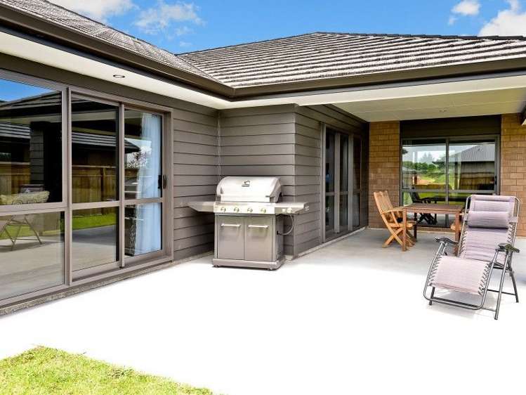 24 West Thompson Street Leamington_8