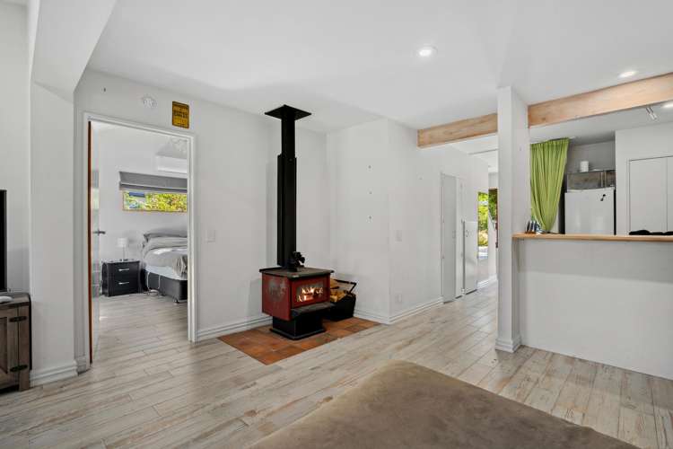 9A & 9B Argyle Place Arrowtown_6