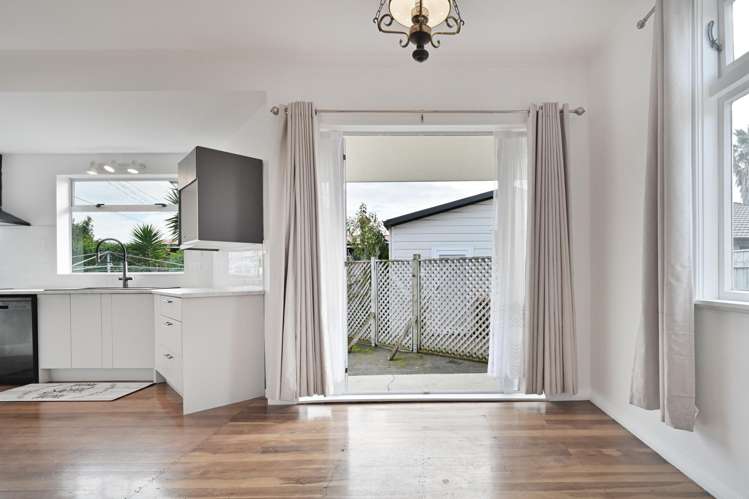 13 Anzac Avenue Onekawa_12