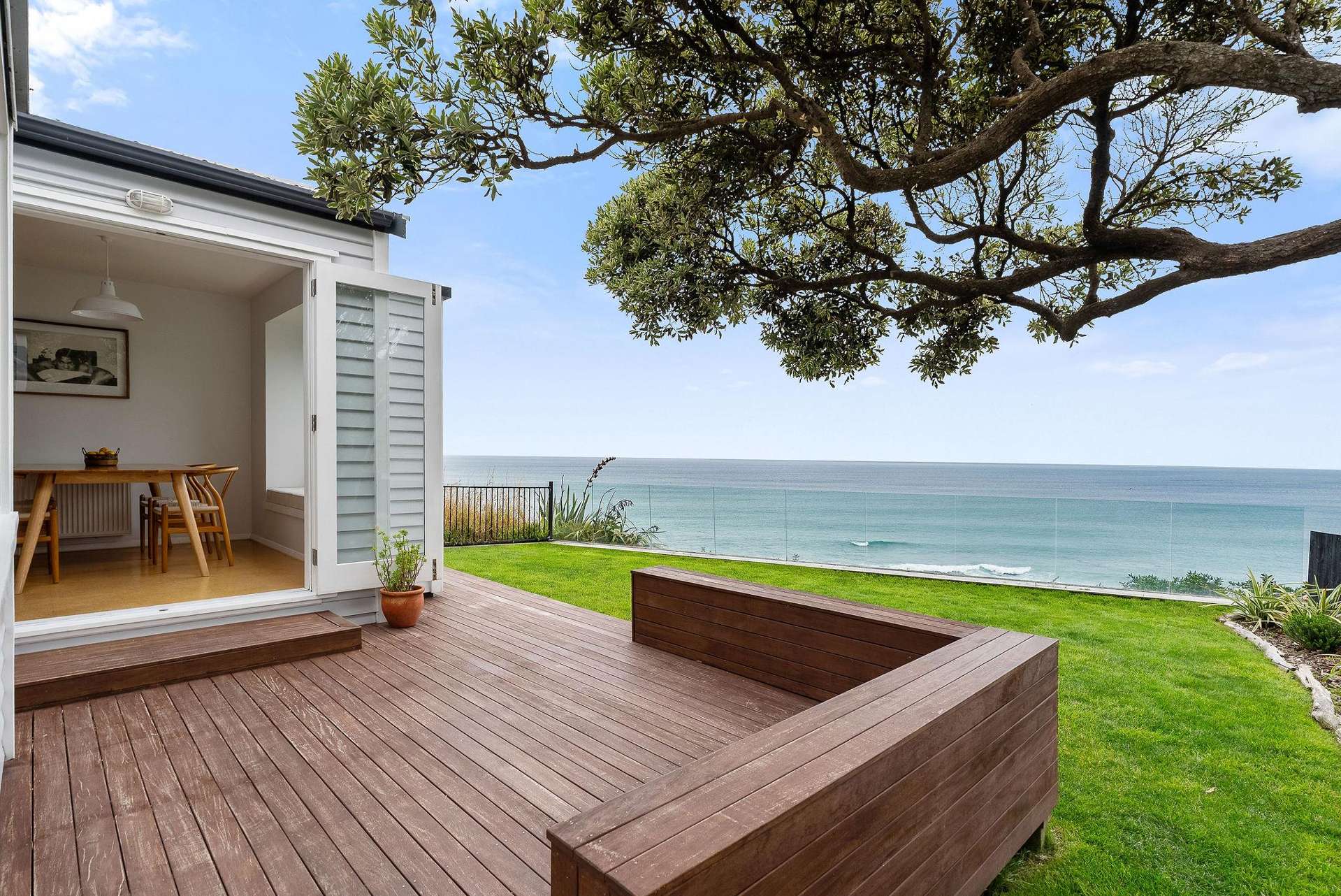 191 Severn Street Island Bay_0