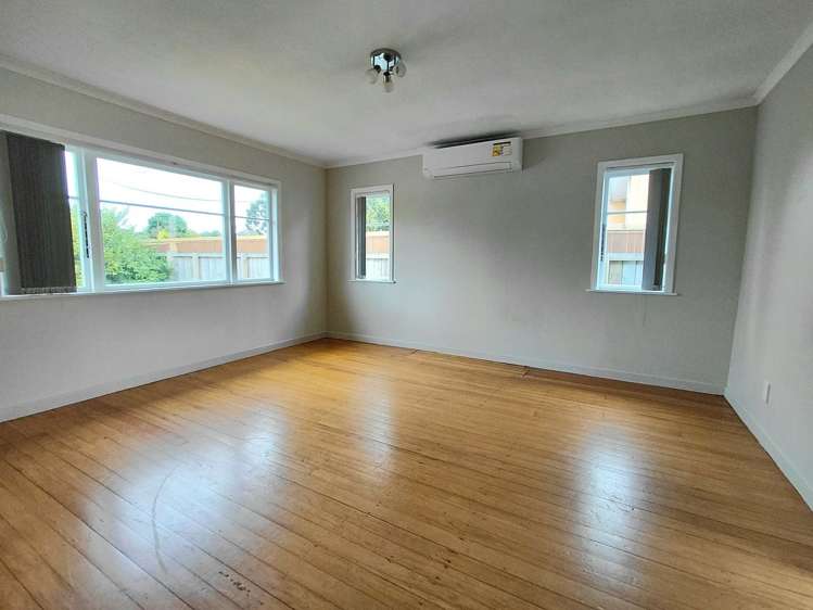 383 West Coast Road Glen Eden_5