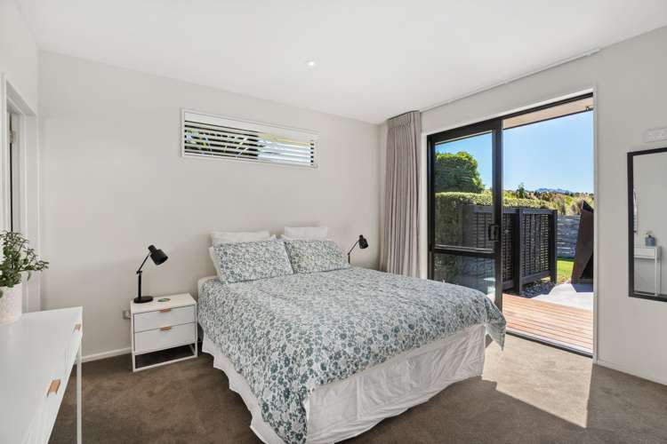 12 Warbler Lane Albert Town_15