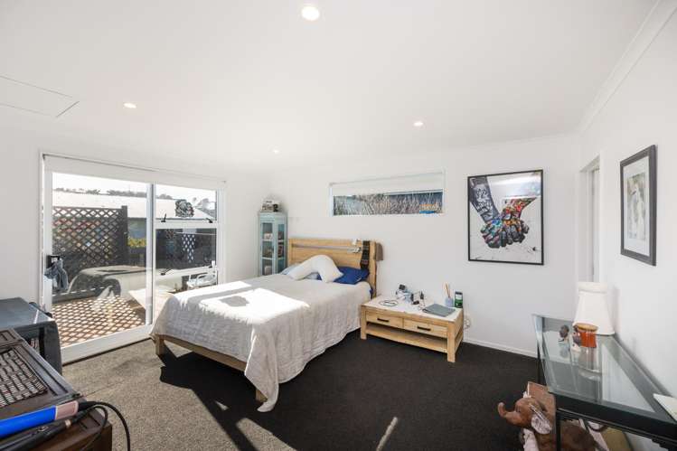 69 Nash Parade Foxton Beach_12