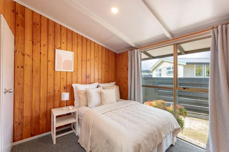 192 California Drive Totara Park_10